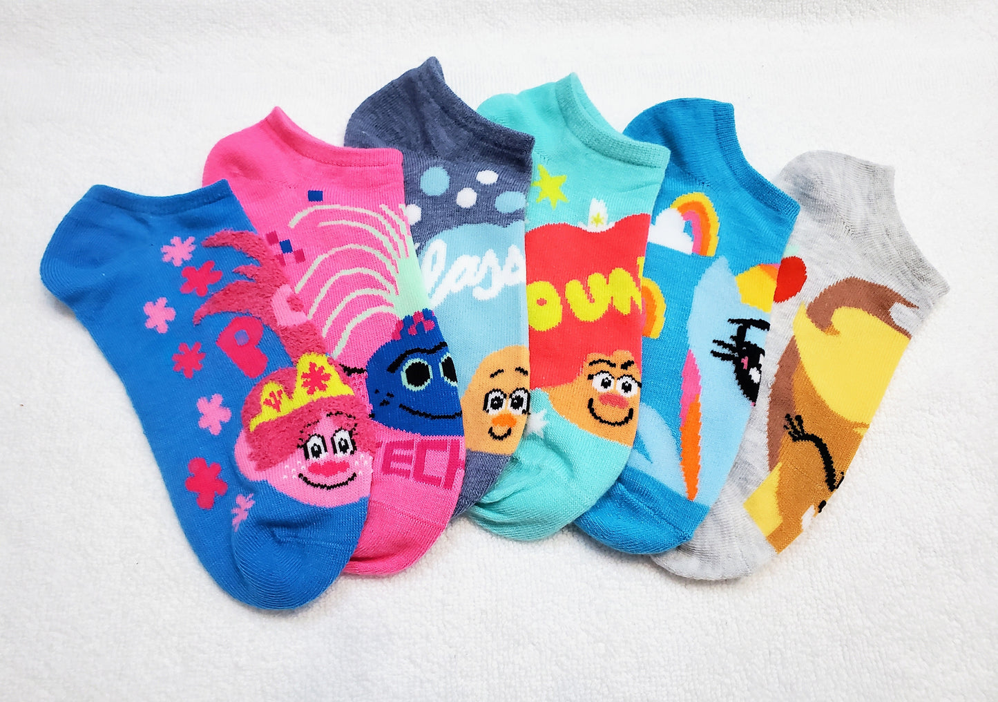 "New" Trolls World Tour Girls "No Show" Socks