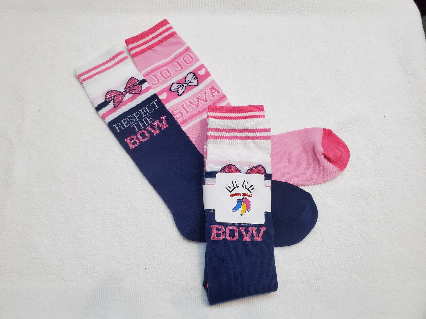 "New" JoJo Siwa Girls Knee High Socks (Respect The Bow) (FREE JoJo Bow with Purchase)