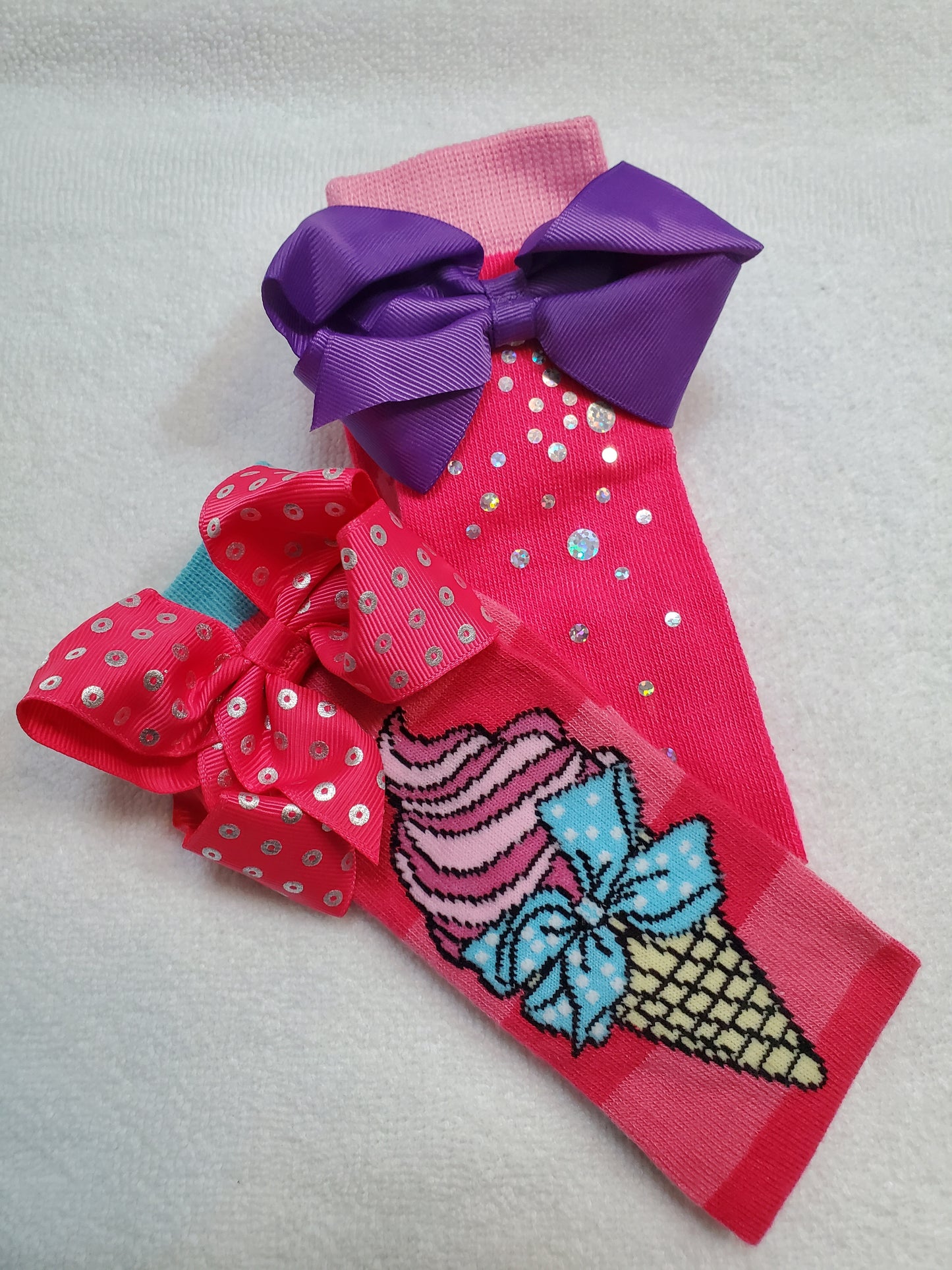 "New" JoJo Siwa Girls Knee High Socks (Ice Cream) (FREE JoJo Bow with Purchase)