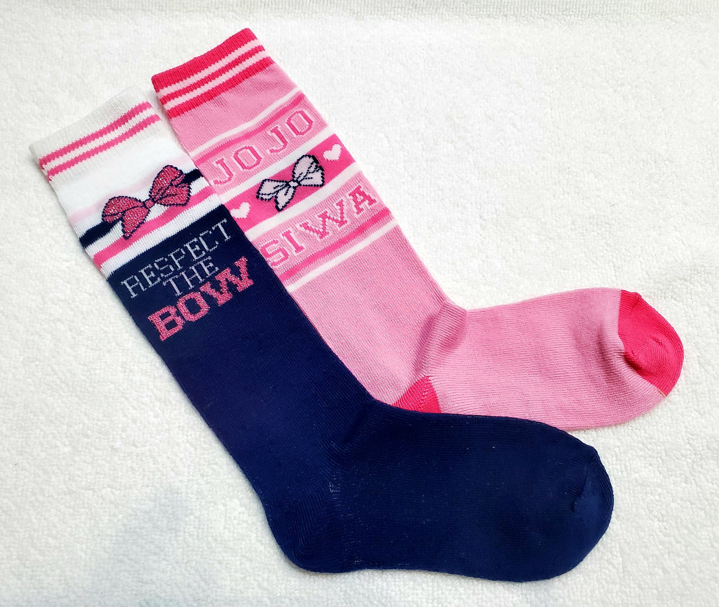 "New" JoJo Siwa Girls Knee High Socks (Respect The Bow) (FREE JoJo Bow with Purchase)