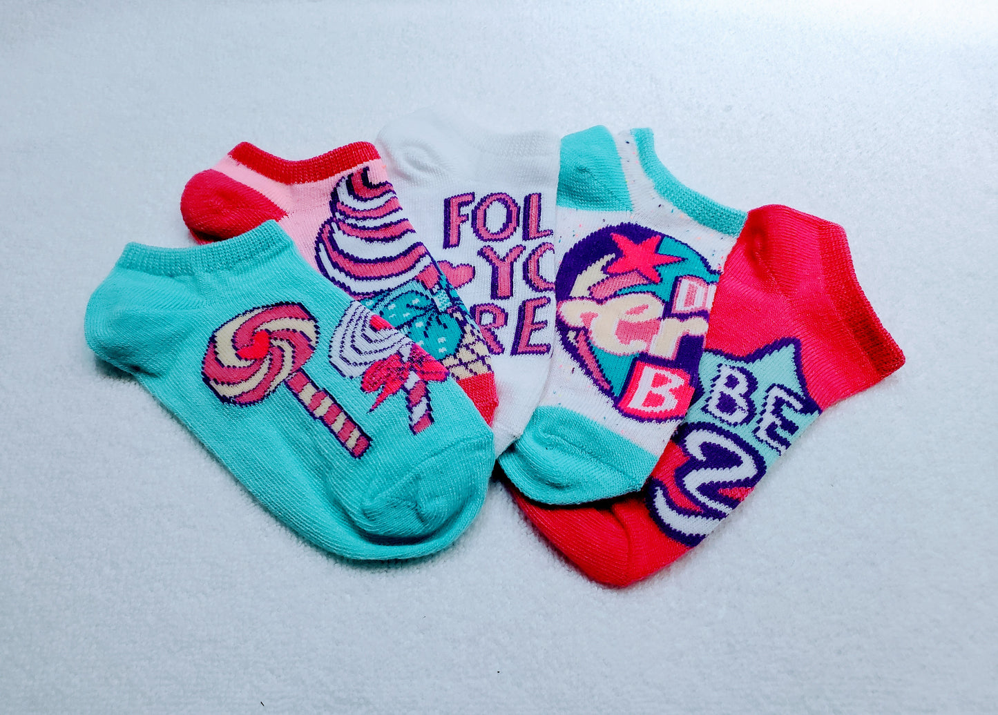 "New" JoJo Siwa Girls "No Show" Socks (FREE JoJo Bow with Purchase)